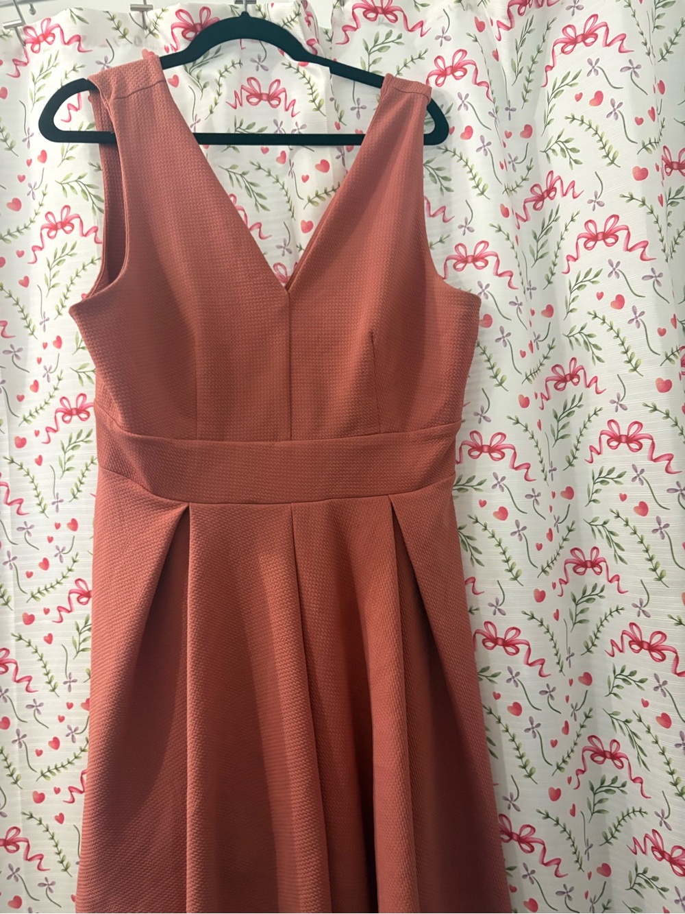 Haute Monde Rust Textured V‑Neck Sleeveless Fit-and-Flare Dress